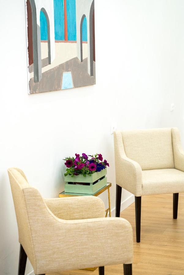 Aparthotel Arco Macarena Lofts
